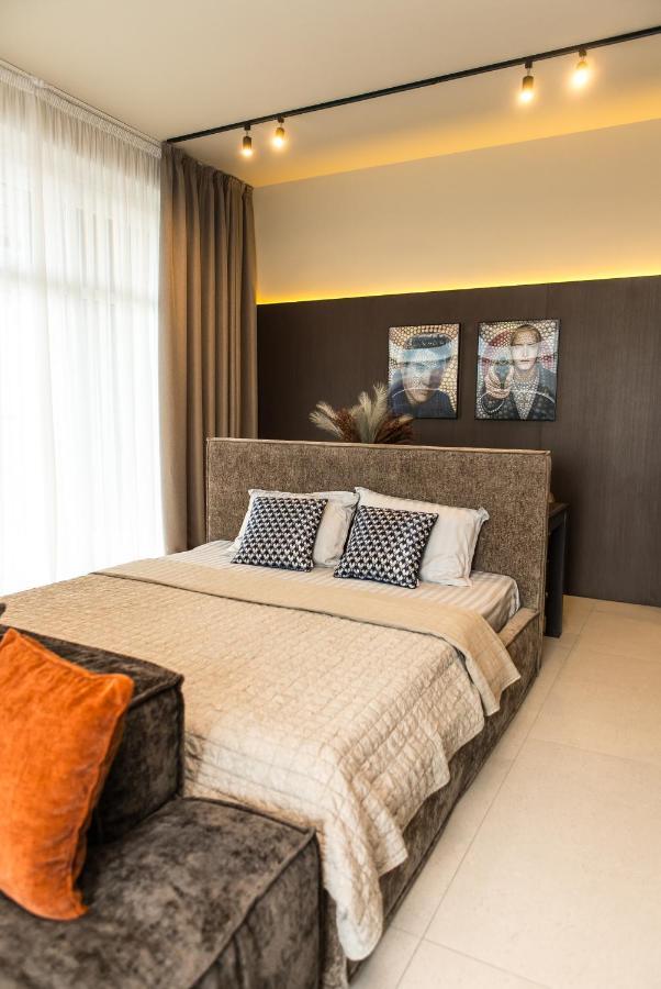 пентхауз с террасой район сити Apartment